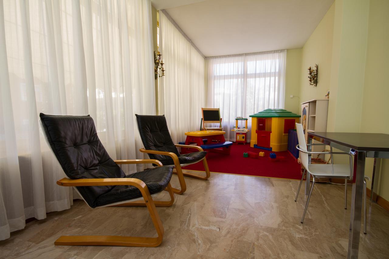 Villa Orchidea Nago-Torbole ภายนอก รูปภาพ